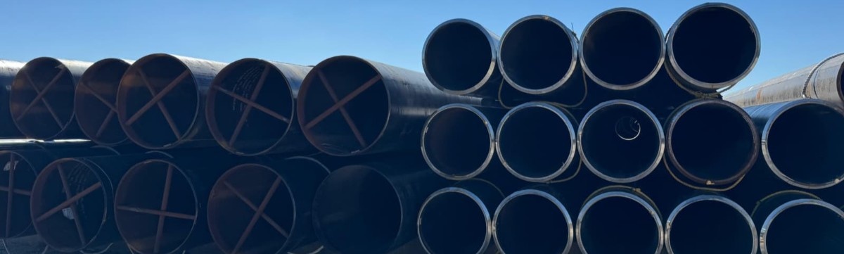 rolled pipe banner